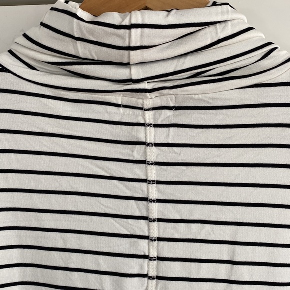 Liz Claiborne French Terry Cowl Neck Sweater - Picture 5 of 6